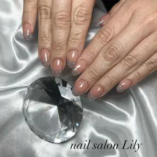 ネイル nail salon Lily所属・藤田 璃々のネイルデザイン