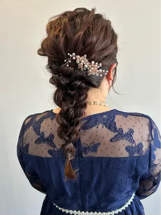 セミロング ヘアアレンジ 𝘒𝘺𝘰𝘬𝘢 🌿‬のヘアスタイル