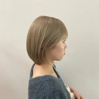 ショート ハイトーンカラー 優海のヘアスタイル