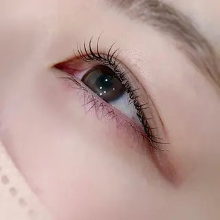 マツエク・マツパ me. makiの眉毛・アイブロウイメージ