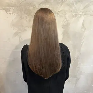 ロング カラー 辻 里奈のヘアスタイル