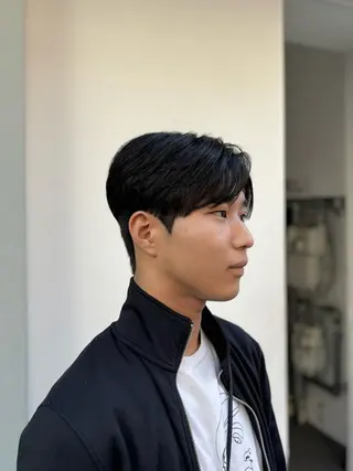 ショート パーマ メンズ 韓国メンズヘア/ ダウンパーマ/歩夢のヘアスタイル