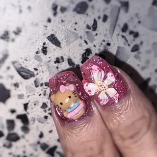 ネイル RIEKO🍒 ワンホン♡推しネイルのネイルデザイン