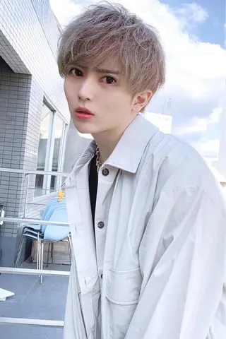 ショート カラー メンズ メッシュカラー 艶髪/西尾 幸樹のヘアスタイル