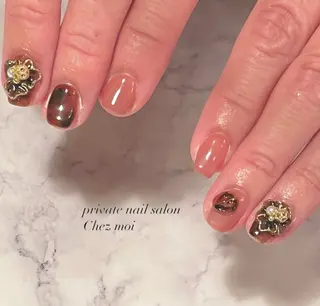 ネイル KOMINE TOMOKOのネイルデザイン