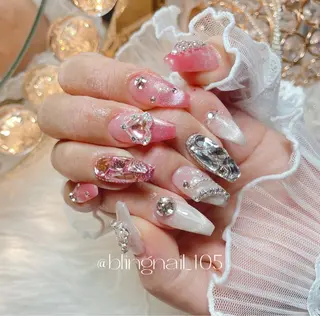 ネイル 23時まで❤︎韓国、 ワンホンネイルのネイルデザイン