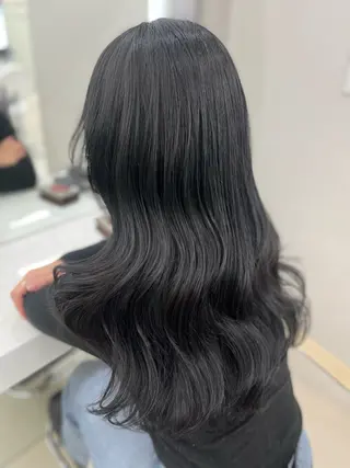 カラー 𝑺𝑨𝑾𝑨🤍 艶モテ透明感カラーのヘアスタイル