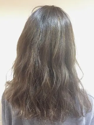 ロング カラー パーマ 可愛いを作る神 ナオヒロのヘアスタイル