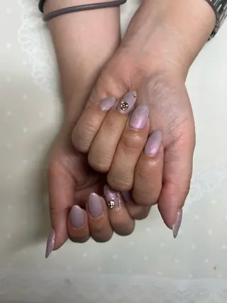 ネイル Rich to半田店所属・榊原 千莉のネイルデザイン