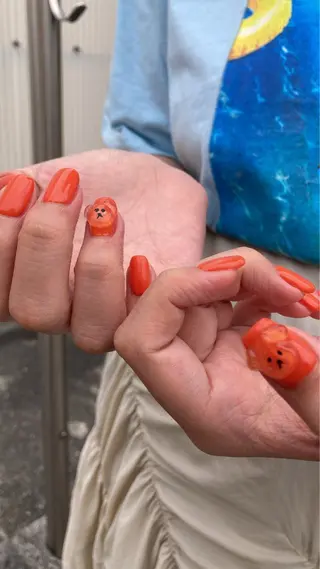 ネイル nailsalon　hue所属・小山 羽奈のネイルデザイン