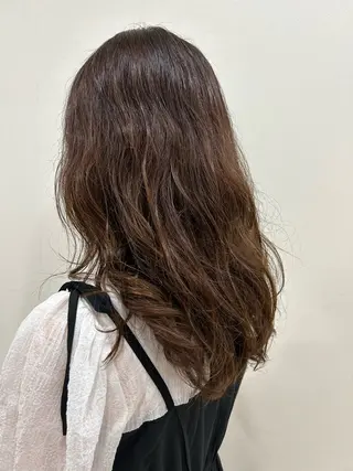 ロング パーマ リュークス所属・眞鍋 龍人のヘアスタイル