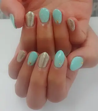 ネイル 🍒当日もOK🍒 𝑳𝑼𝑵𝑨花井のネイルデザイン