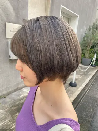 ショート 赤み消し韓国ヘア レイヤー縮毛🤍渡邉のヘアスタイル