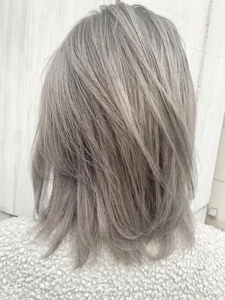 ミディアム カラー ヘアアレンジ ブリーチ＆カラーが 得意☀️望月宣雄☀️のヘアスタイル