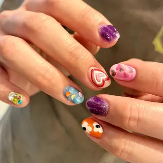 ショート m kaori𓃟のネイルデザイン