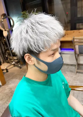 ショート カラー esu心斎橋所属・esu☀️勇美☀️ 髪質改善ストレートのヘアスタイル