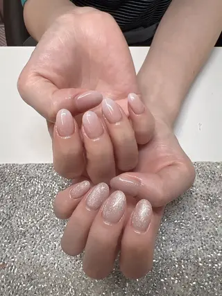 ネイル Guarendo錦糸町店所属・ガレンドウ 白澤 愛子のネイルデザイン