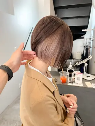 カラー ami/大阪/暖色 /レイヤーカットのヘアスタイル