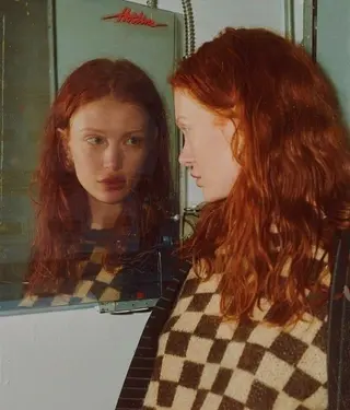 カラー メンズハイトーン/栄 /イトウタケルのヘアスタイル