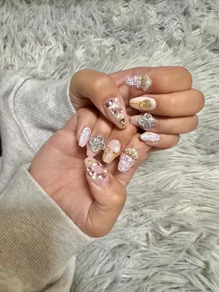 ネイル コルン 髙﨑のネイルデザイン