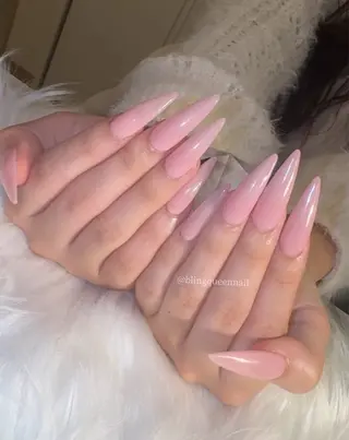 ネイル 田中 優衣のネイルデザイン