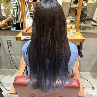 ロング カラー 若狭 彩花のヘアスタイル