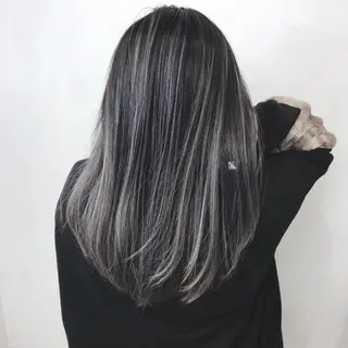 ロング カラー LUSTRE クロサワのヘアスタイル