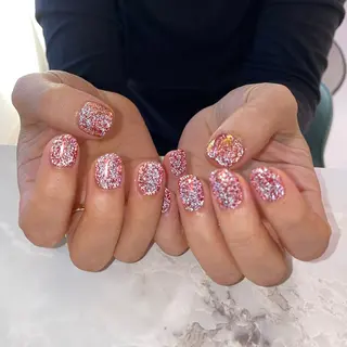 ネイル Ami 🦥のネイルデザイン