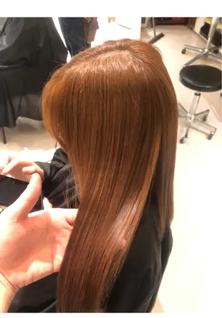 セミロング ブリーチなしダブル カラー縮毛矯正　下野のヘアスタイル