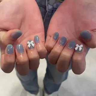 ネイル 𝑟𝑖𝑠𝑎 🕯‎🤍のネイルデザイン