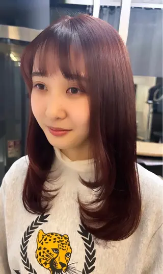 ミディアム 女性らしいモテヘア 韓国ヘアhikariのヘアスタイル