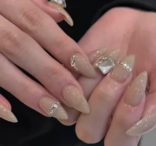 ネイル Venusパラジェル 長さだし専門店のネイルデザイン