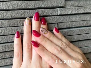 ネイル LUXUEUX春日店所属・LUXUEUX春日店 (ルクソー)のネイルデザイン