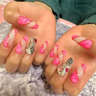 ネイル Pretzels🥨 【プレッツェル】ミウのネイルデザイン