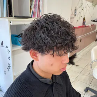 ショート パーマ メンズ シャドウパーマ/縦落 ちパーマ 大久保拓実のヘアスタイル
