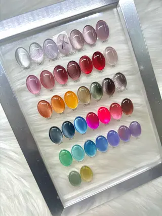 ネイル Emieux所属・Emieux Nanamiのネイルデザイン