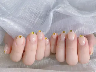 ショート 501_nail所属・Ta taのネイルデザイン