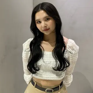 ロング カラー yukari🌷名駅 ＊大人かわいい艶髪のヘアスタイル