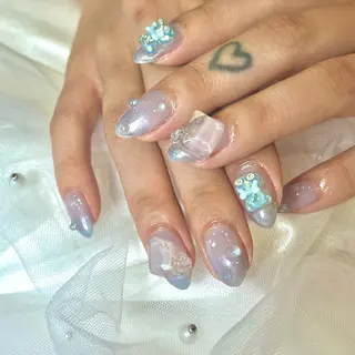 ネイル iDoll Nail所属・Nailist Mihoのネイルデザイン