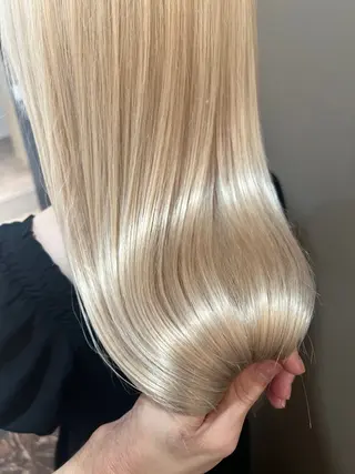 ロング 目を惹く艶髪/髪質 改善カラー🤎ぐっちのヘアスタイル