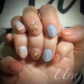 ネイル UrakoNail 《nail》のネイルデザイン