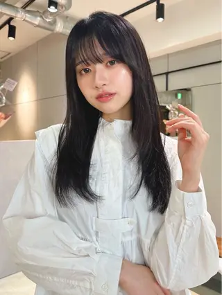 ロング カラー パーマ 🫧小顔×似合わせ× 透明感カラー🫧のヘアスタイル