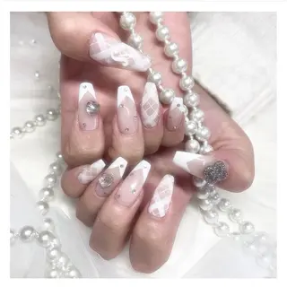ネイル Lee Nailsのネイルデザイン