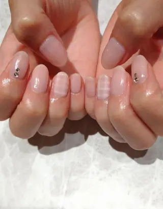 ネイル 會田 瑠衣のネイルデザイン