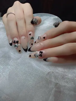 ネイル mii 🦋 【梅田・中崎町】のネイルデザイン