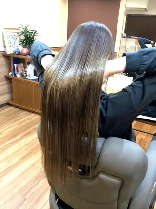 ロング Annon プライベートサロンのヘアスタイル