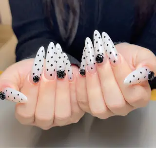 ネイル MY Nail所属・中村 ユメのネイルデザイン