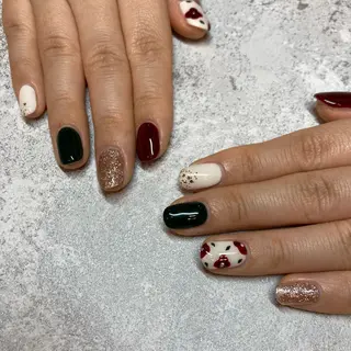 ネイル Aloha  Luana HIKAWASANDOU所属・AlohaLuana 🌺 naoのネイルデザイン