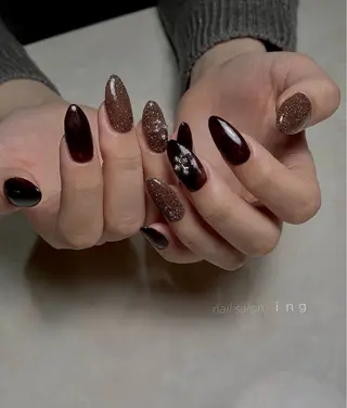 ネイル ｉｎｇ .のネイルデザイン