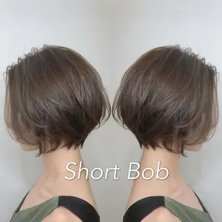 ショート ショート、ボブ 顔周り、前髪✨のヘアスタイル